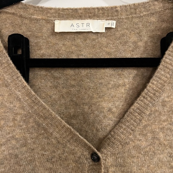 ASTR the Label Beige Buttoned Cardigan - Picture 3 of 5